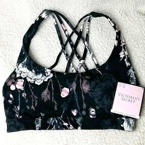 NEW Victoria's Secret sports bra! - Picture 2 of 11